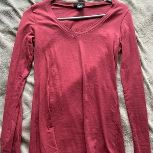 Wet seal burgundy long sleeved v neck